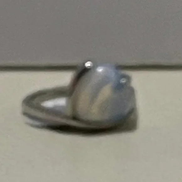 opal silver ring size 8​ - Picture 2 of 4